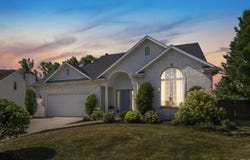 10407 Knollton Run, Fort Wayne, IN 46818-8718