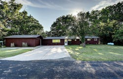 N6539 Peck Station Rd, Elkhorn, WI 53121