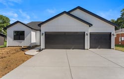 202 W Evergreen Drive, St. Joseph, IL 61873