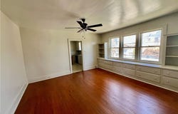 225 E Garfield Ave, New Castle, PA 16105