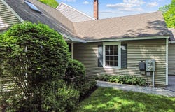 7 Garnet Drive, Topsham, ME 04086