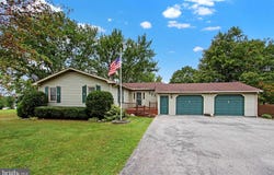 883 SHERMAN DRIVE, GETTYSBURG, PA 17325
