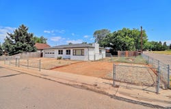 3001 Sunset Dr, Evans, CO 80620