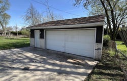 8130 Park State Drive, Fort Wayne, IN 46815