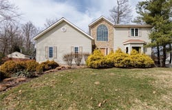 38021 Dodds Hill Drive, Willoughby Hills, OH 44094