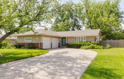6409 E Farmview, Wichita, KS 67206