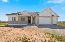 264 KERRIGAN Drive, WRIGHTSTOWN, WI 54180
