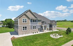 14505 Wilds Parkway NW, Prior Lake, MN 55372