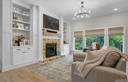 203 Timber Creek Drive, Washington, MO 63090