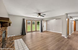 2014 SANDRA Drive, Jefferson City, MO 65101