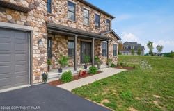 130 Longenbach Avenue N, Nazareth, PA 18064