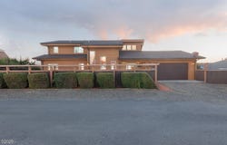 7045 Neptune Avenue, Gleneden Beach, OR 97388