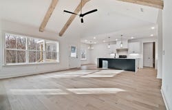 35 Chelmsworth Drive, Bella Vista, AR 72715