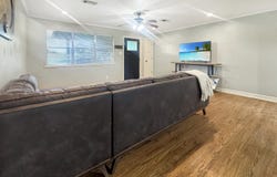 5038 Gulf Ave, Groves, TX 77619