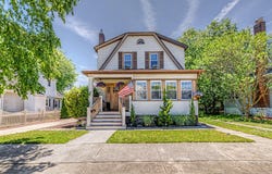 34 E Dawes Ave, Somers Point, NJ 08244