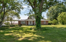1416 Brick School Rd., Gallipolis, OH 45631