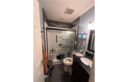 513 POWAHATAN Drive, Independence, MO 64056