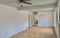 104 N Kalamazoo Street, White Pigeon, MI 49099