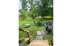 21 LONG LANE, MALVERN, PA 19355