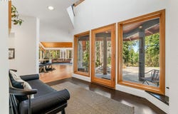 2000 Paradise Ridge Rd, Mosier, OR 97040