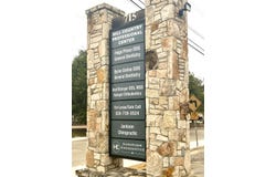 715 Hill Country Dr, Kerrville, TX 78028