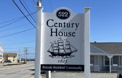 522 Ocean Boulevard, Hampton, NH 03842