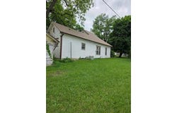 102 S E Street, Herington, KS 67449