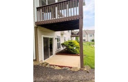 897 Stonewater Drive, Kent, OH 44240