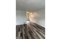 927 GRANT RD, FOLCROFT, PA 19032