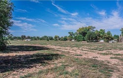 Main St & Edeal Rd, Los Lunas, NM 87031