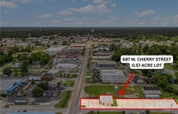 697 W Cherry Street, Jesup, GA 31545