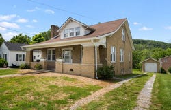 775 N 4th St, Wytheville, VA 24382