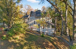11 Cornell Walk, Ithaca, NY 14850