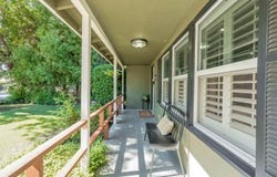 1076 W Myrtle, Visalia, CA 93277