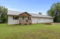 404 5th Ave, Max, ND 58759