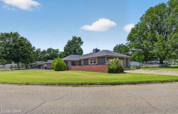 504 Sunset Circle, Columbus, KS 66725