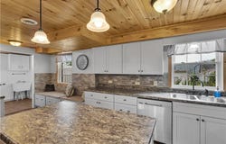 606 Marion Ave, Springdale Boro, PA 15144