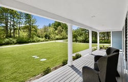 10 Homes Ave, Franklin, MA 02038