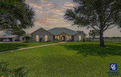 1221 Park Boulevard, Cleburne, TX 76033