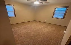 515 E Jefferson Street, Pittsburg, KS 66762