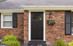 11 E SUTTON AVENUE, MOORESTOWN, NJ 08057