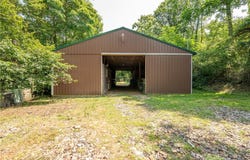 507 Center St, Vanderbilt, PA 15468