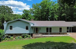 137 Rainbow Drive, Hardy, AR 72542
