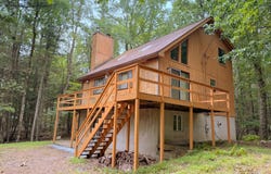 121 Bridle Road, Lackawaxen, PA 18435