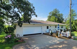 1911 Riverview Road, Brayton, IA 50042