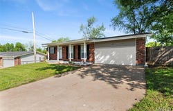 4483 Remus Drive, Florissant, MO 63033