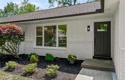 3515 W 93rd Street, Leawood, KS 66206