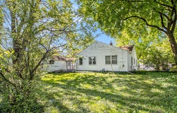 1515 Fulton Street, Kalamazoo, MI 49001