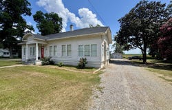 501 E Preston Street, Benoit, MS 38725