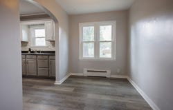 957 S 7th Avenue, Kankakee, IL 60901